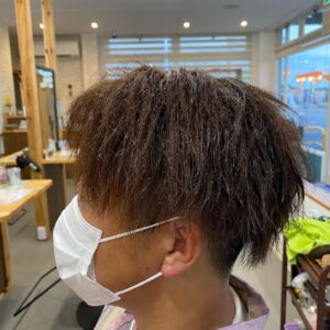鉾田・行方のコンクエストCONQUESTは日曜日定休の髪質改善にこだわった美容室。一緒に働く美容師スタッフさん募集中。パート美容師も大歓迎
