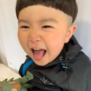 鉾田・行方のコンクエストCONQUESTは日曜日定休の美容室です。一緒に働く美容師スタッフさん募集中です